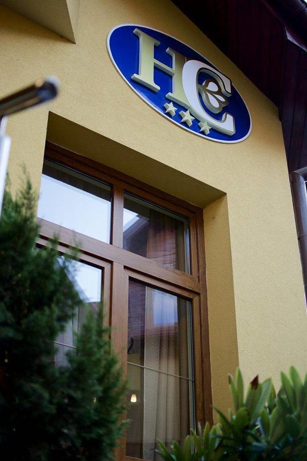 Hotel Clavis Losonc Kültér fotó